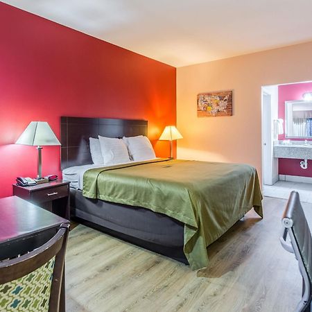 Quality Inn & Suites Bridge City Orange Εξωτερικό φωτογραφία