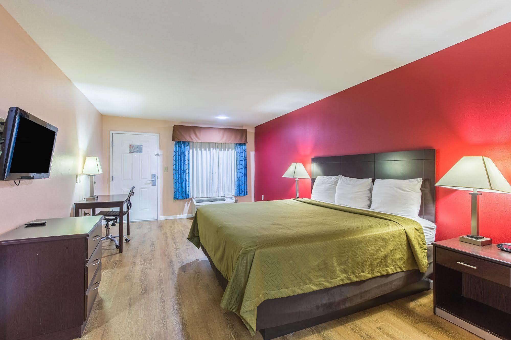 Quality Inn & Suites Bridge City Orange Εξωτερικό φωτογραφία