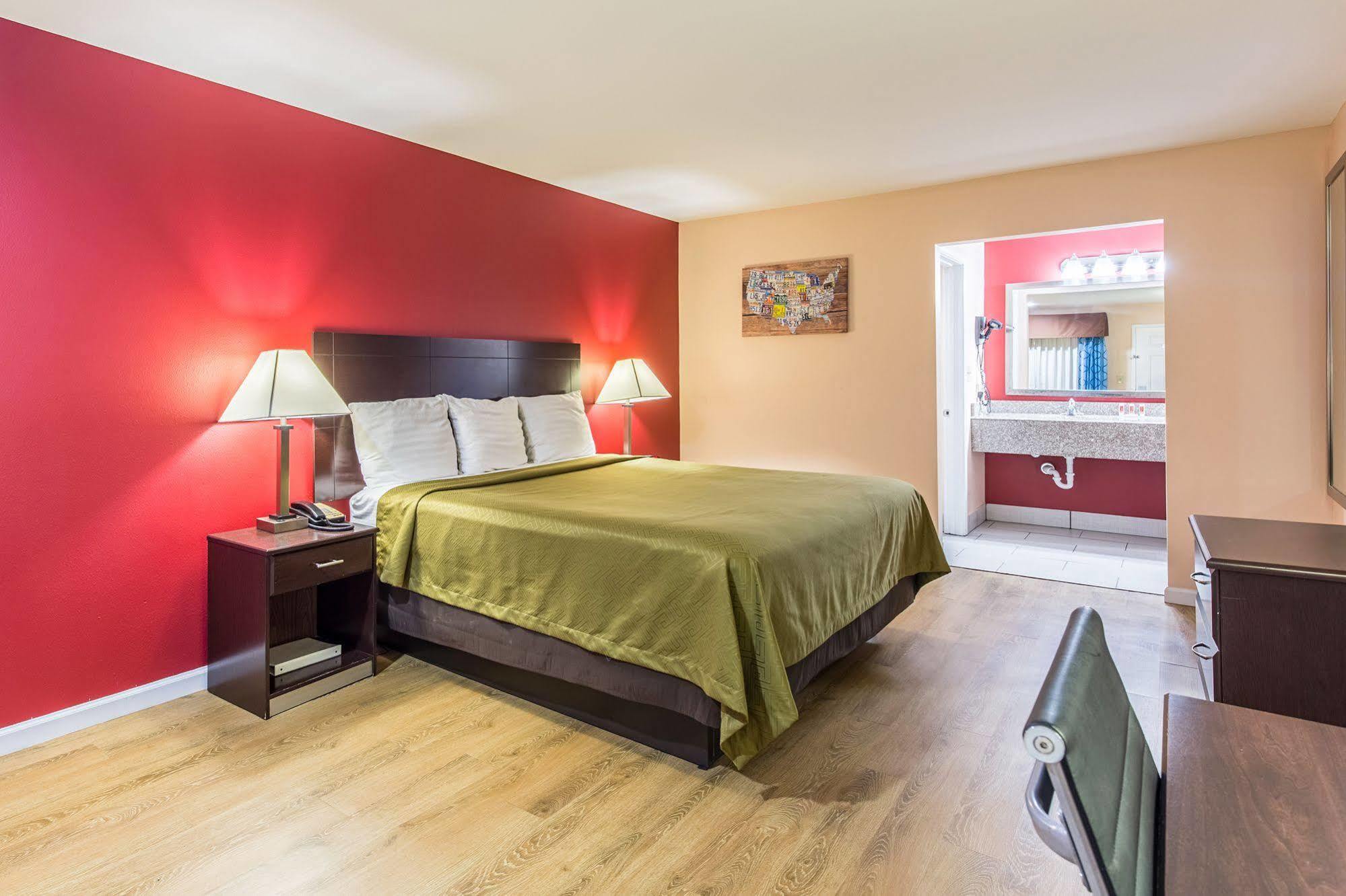 Quality Inn & Suites Bridge City Orange Εξωτερικό φωτογραφία